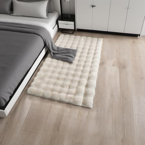 Wusboo Tappeto Camera da Letto Morbido 60×90 cm – Tappeto Peloso Beige Pelo Lungo in Finta Pelliccia,...